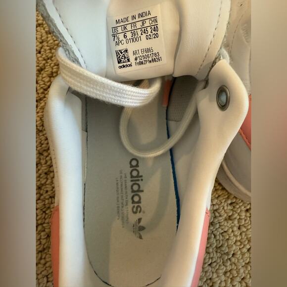 Adidas Stan Smith White Sneakers with Pink Details Size Wom US 7.5 Stan Embossed - Picture 5 of 7